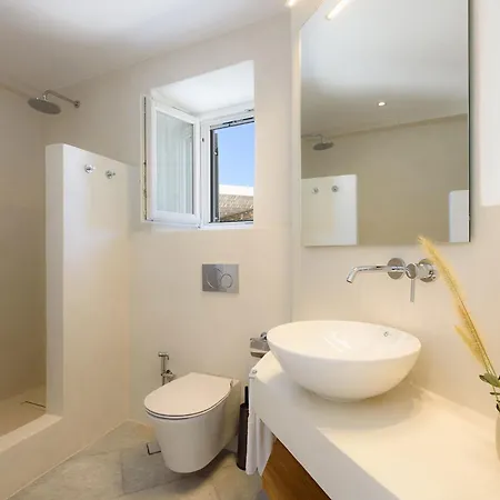 Etera- De Lujo En Grecia Con Piscina Y Vistas Al Mar Villa Chrisi Akti (Paros)